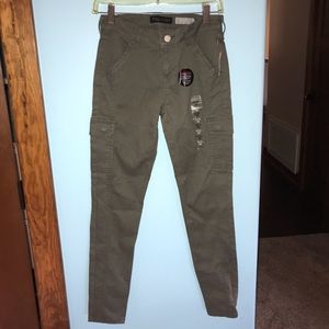 Aeropostale jeans with side pockets